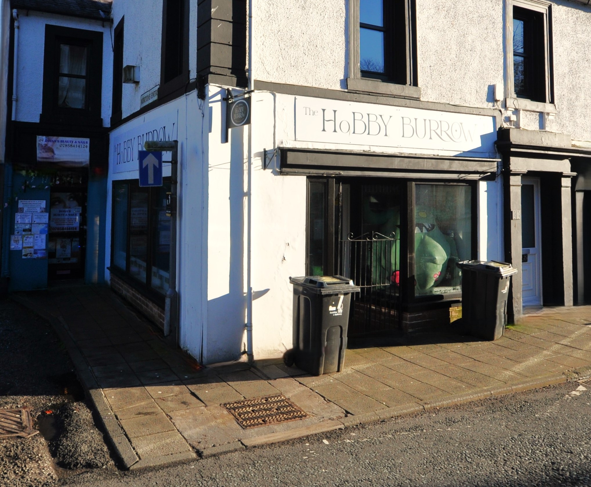 Photograph of Shop, 27 Victoria Street , Newton Stewart