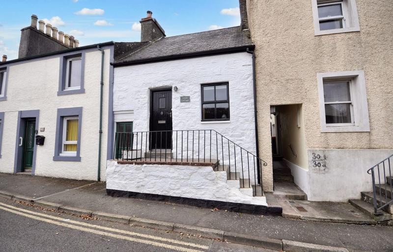 Photograph of 28 High Street, Wigtown