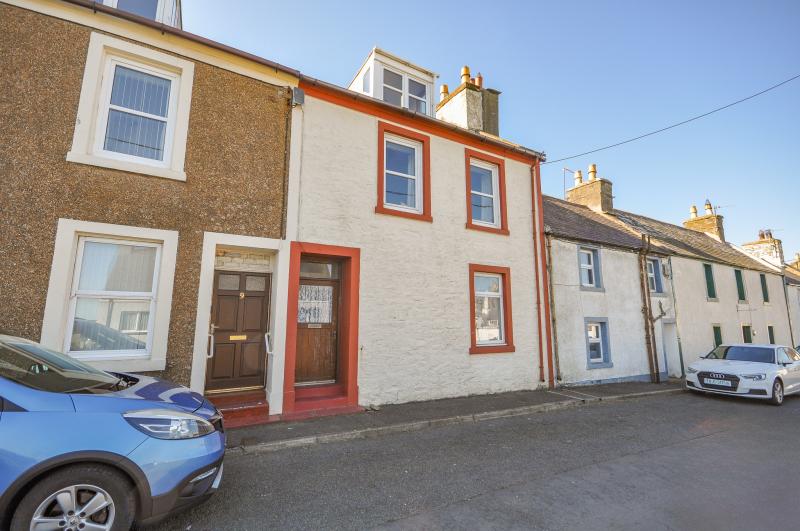 Photograph of 7 Tonderghie Road, Isle of Whithorn