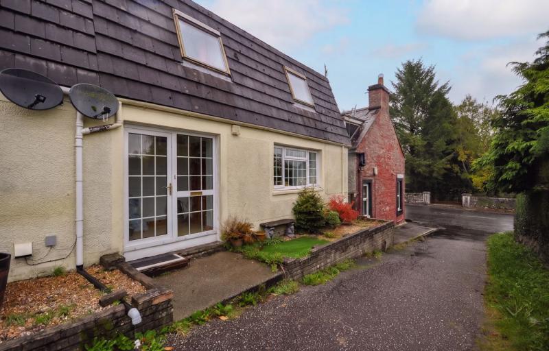 Photograph of 1 Ferguson Terrace, King Street, Newton Stewart
